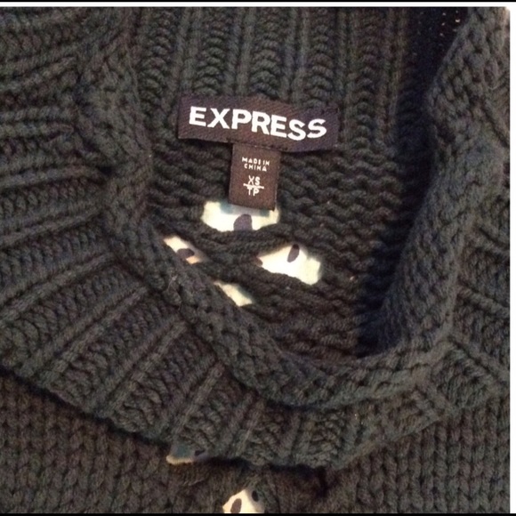 🌙 NWOT Cable Knit Sweater - Picture 4 of 4